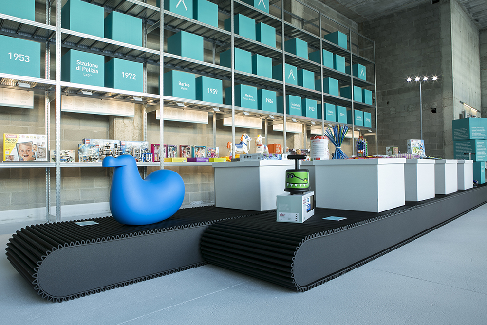 designintoys_internotrentatre